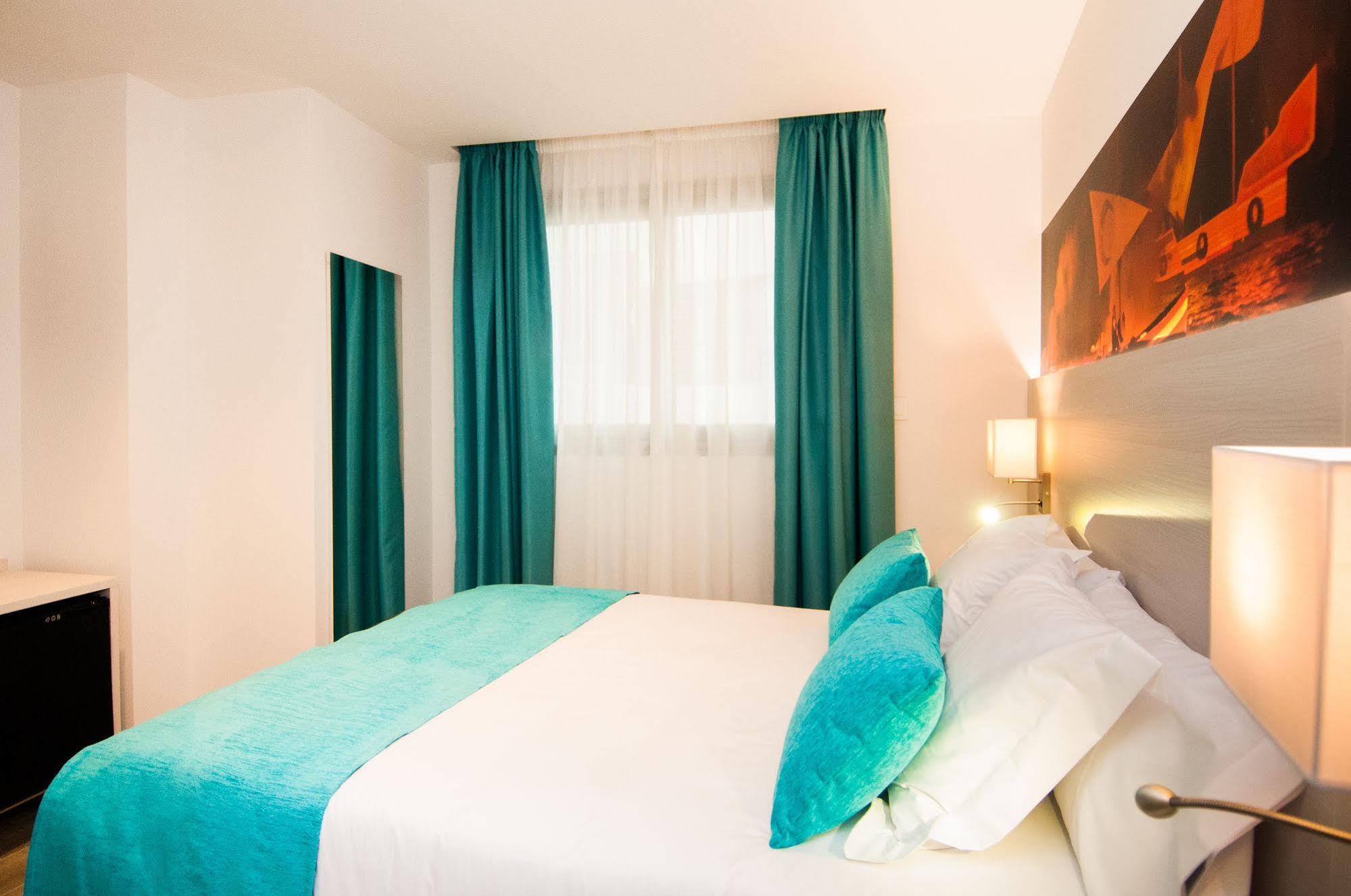 Hotel Censal 3*